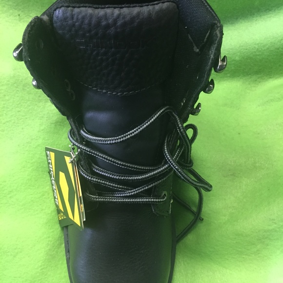 chinook oil rigger boots